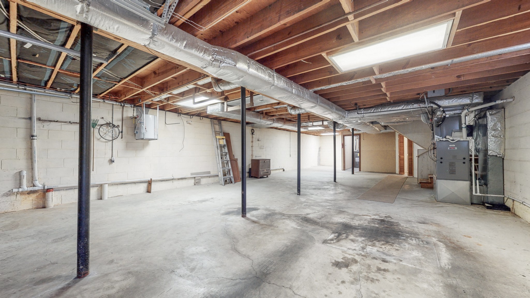 2124 Hillsboro Road Franklin, TN 37069 - Photo 33 of 44 a view of empty room