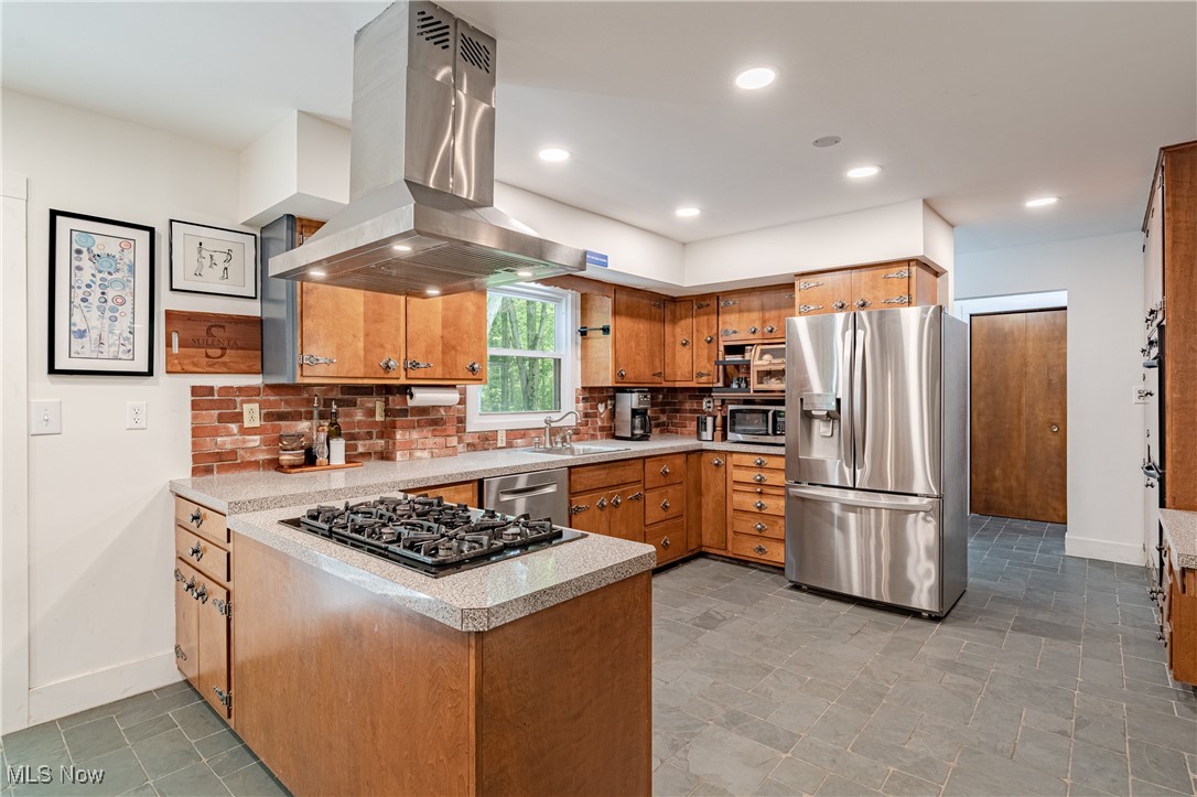 4484 Ranchwood Road Akron, OH 44333 - Photo 15 of 48