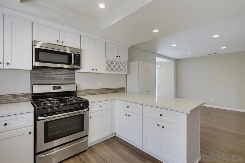 9649 Halberns Boulevard Santee, CA 92071 - Photo 14 of 47
