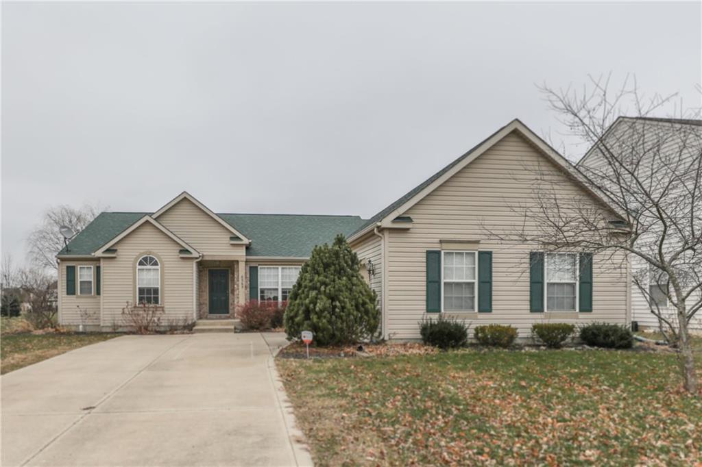 6565 Hunters Ridge South Zionsville, IN 46077 - Photo 2 of 35 Gallery Image 2