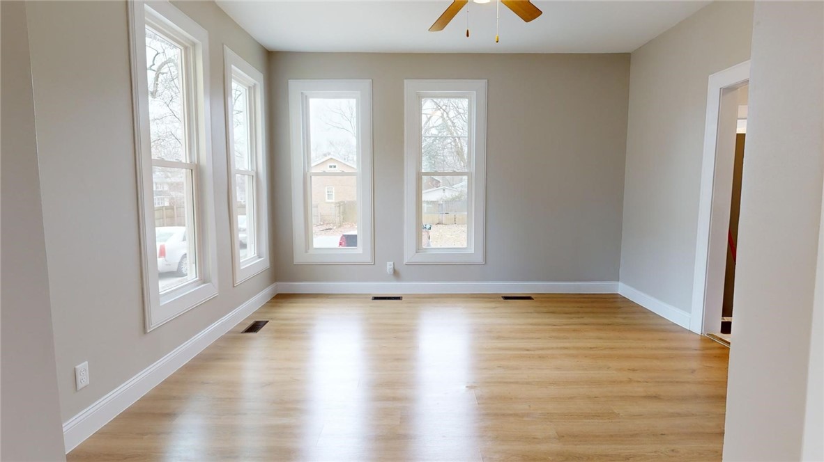 475 South Crea Street Decatur, IL 62522 - Photo 6 of 24