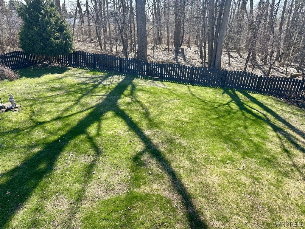 149 Hillpine Road Cheektowaga, NY 14227 - Photo 28 of 37