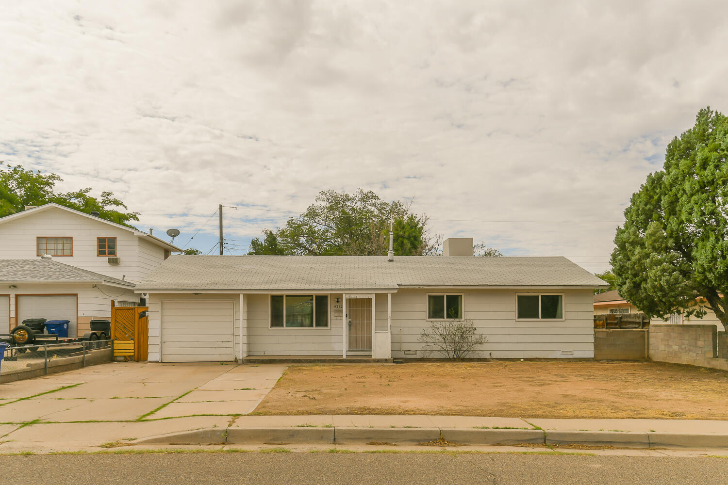 4312 Hendrix Road Northeast Albuquerque, NM 87110 - Photo 1 of 42 Gallery Image 1