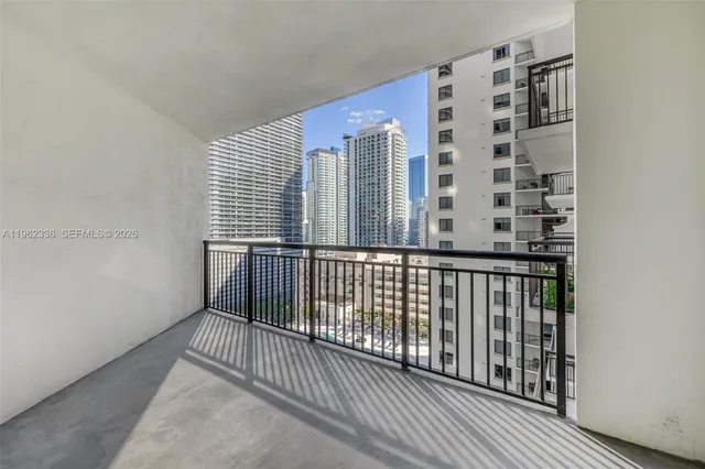 $749,950 | 999 Southwest 1st Avenue, Unit 1916, Miami, FL 33130
