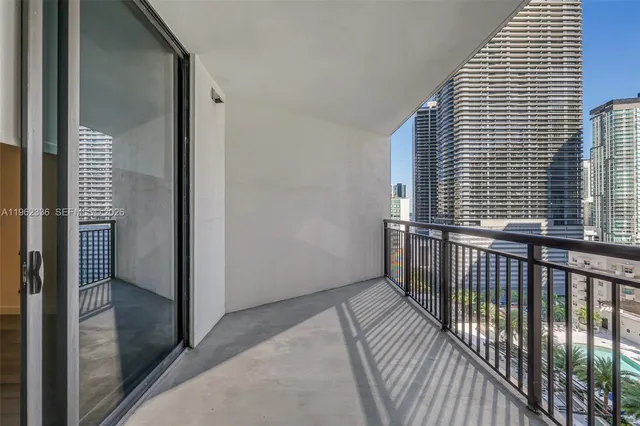 $749,950 | 999 Southwest 1st Avenue, Unit 1916, Miami, FL 33130