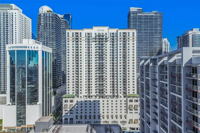 $749,950 | 999 Southwest 1st Avenue, Unit 1916, Miami, FL 33130
