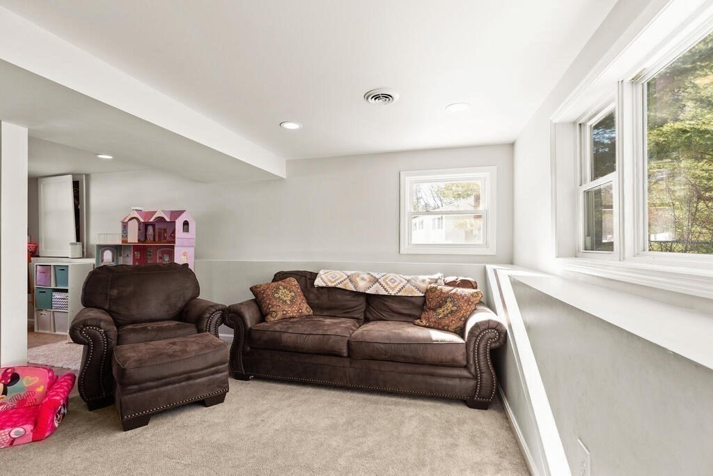 25 Redgate Road Tewksbury, MA 01876 - Photo 20 of 22 Gallery Image 20