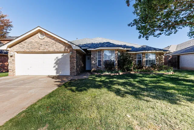 $319,500 | 414 Sooner Street, Wolfforth, TX 79382