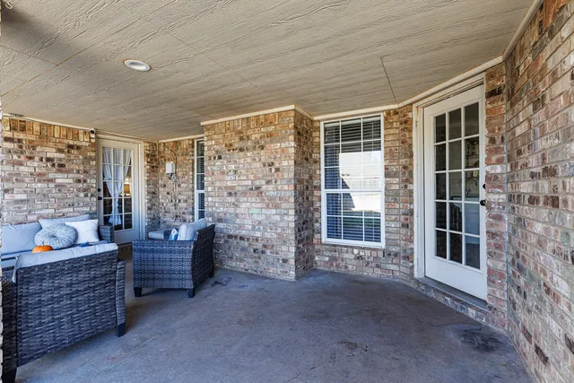 $319,500 | 414 Sooner Street, Wolfforth, TX 79382