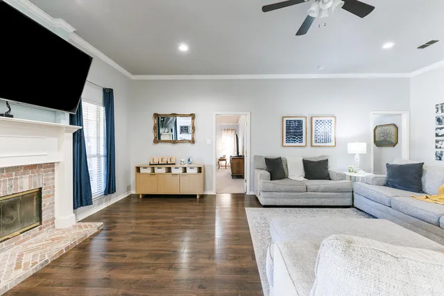 $319,500 | 414 Sooner Street, Wolfforth, TX 79382