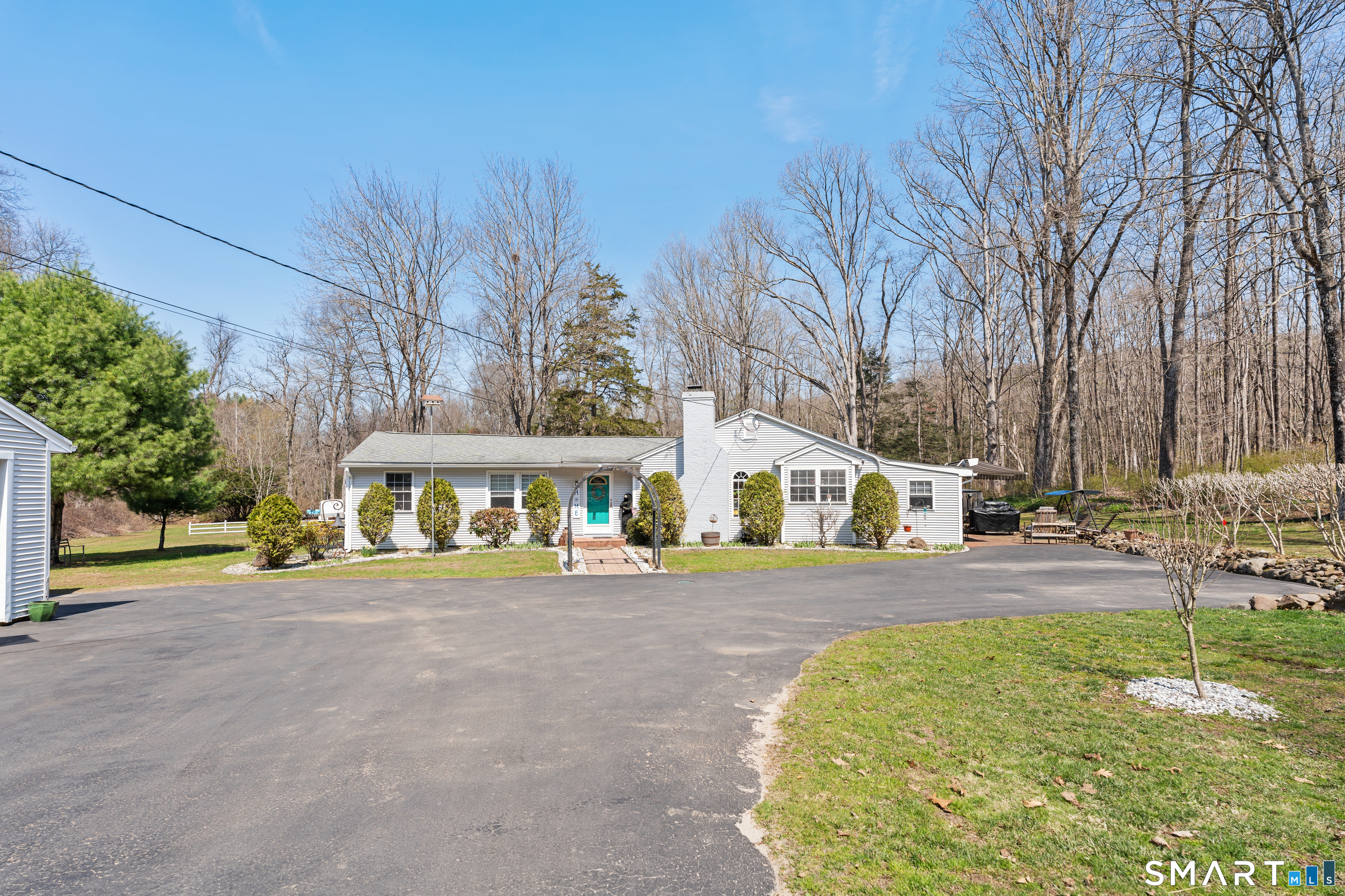 49 Scuppo Road Woodbury, CT 06798 - Photo 1 of 34 Gallery Image 1