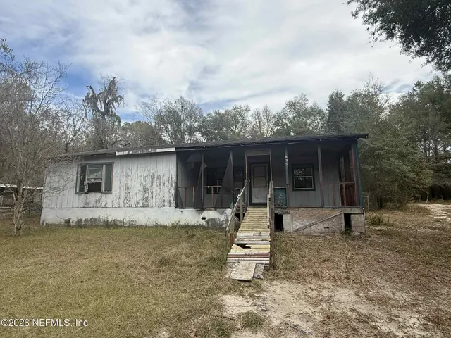 $59,900 | 626 Dawn Avenue, Interlachen, FL 32148