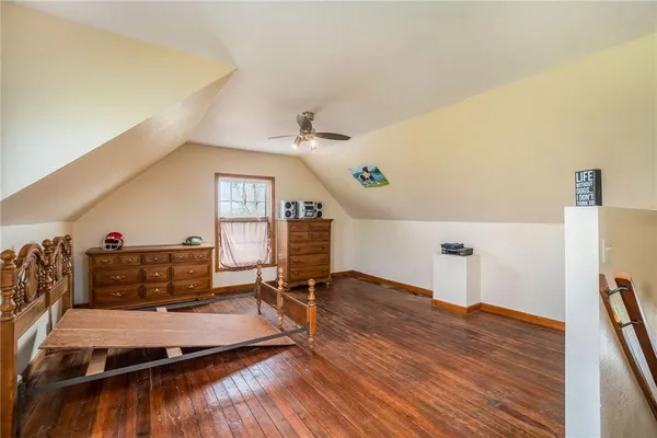 $2,000,000 | 21970 Lamar Road, Weston, MO 64098