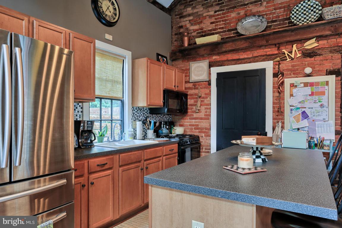 321 East Roseville Road Lancaster, PA 17601 - Photo 16 of 34 Gallery Image 16