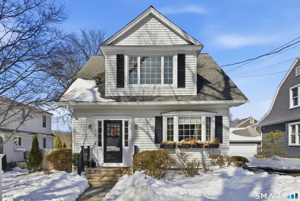 $760,000 | 224 Homeland Street, Fairfield, CT 06825