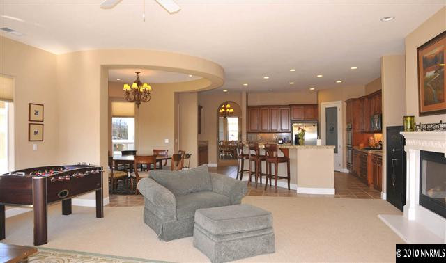 15200 Redmond Loop Reno, NV 89511 - Photo 4 of 9 Photo 4