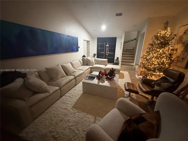 $1,799,900 | 8265 Southwest 176th Terrace, Palmetto Bay, FL 33157