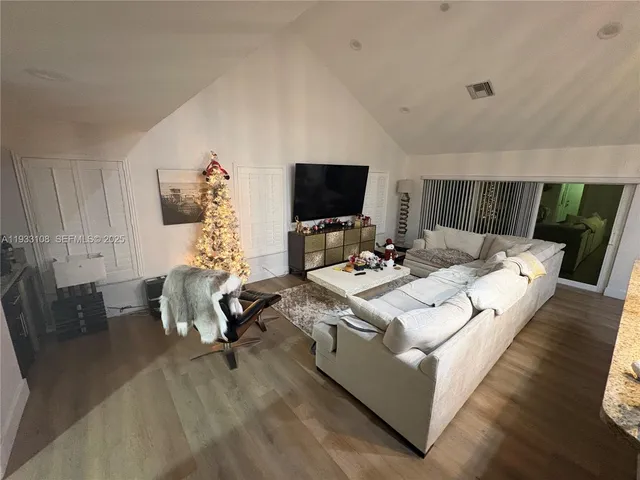 $1,799,900 | 8265 Southwest 176th Terrace, Palmetto Bay, FL 33157