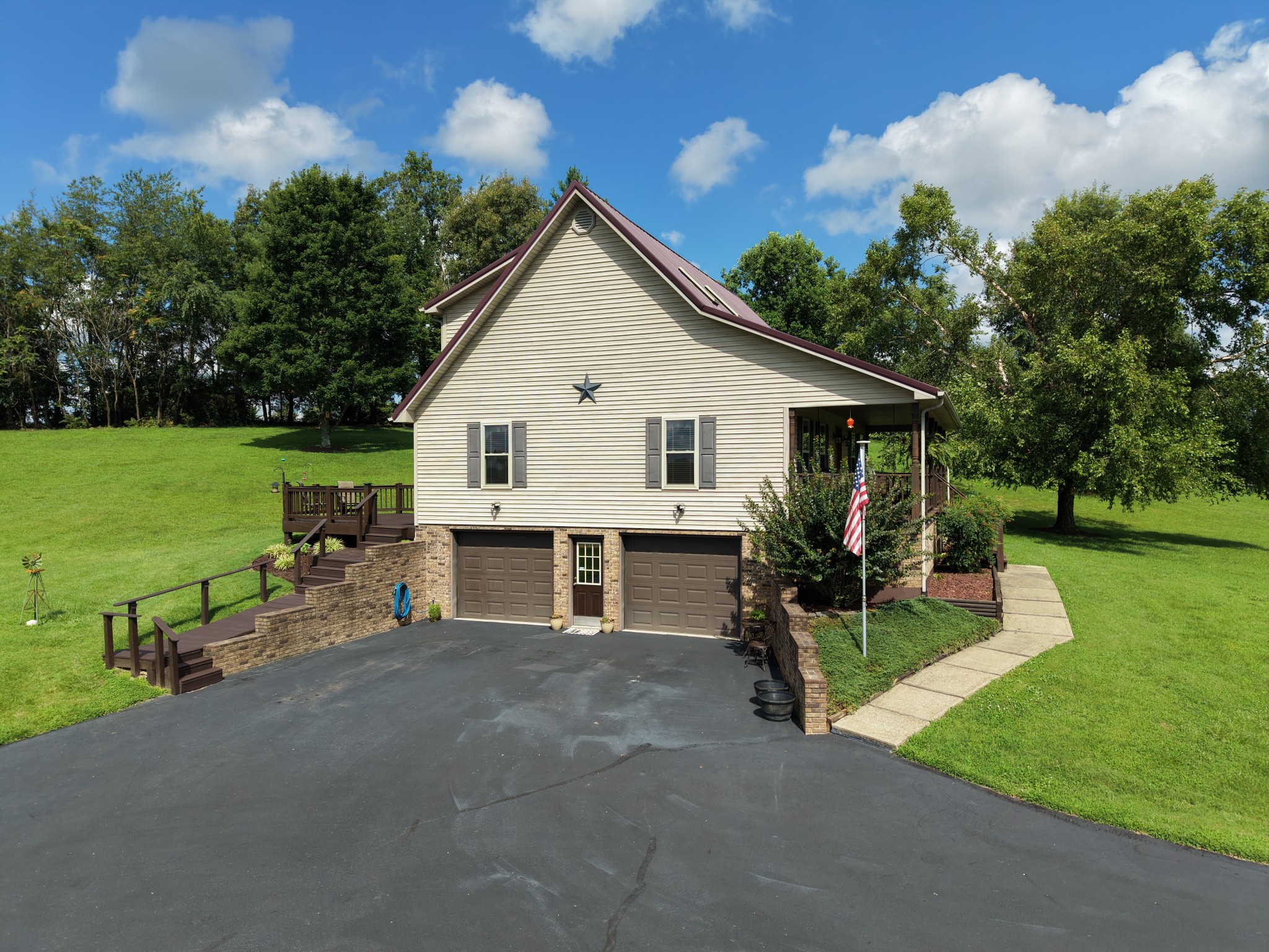 2983 Temple Hill Road Summer Shade, KY 42166 - Photo 4 of 37