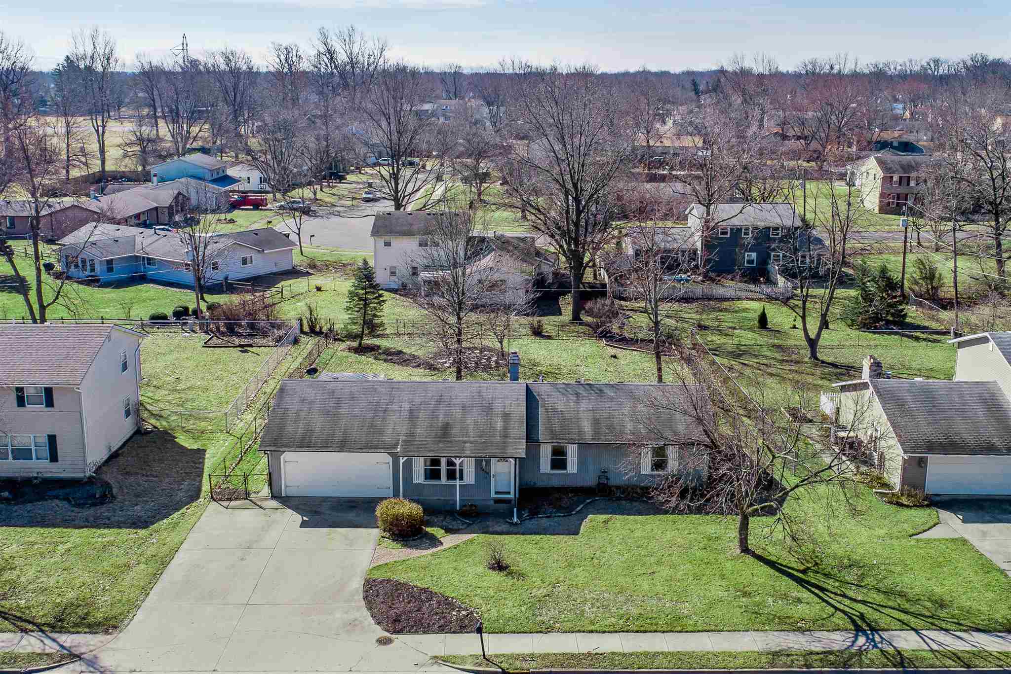 5420 Stellhorn Road Fort Wayne, IN 46815 - Photo 3 of 36