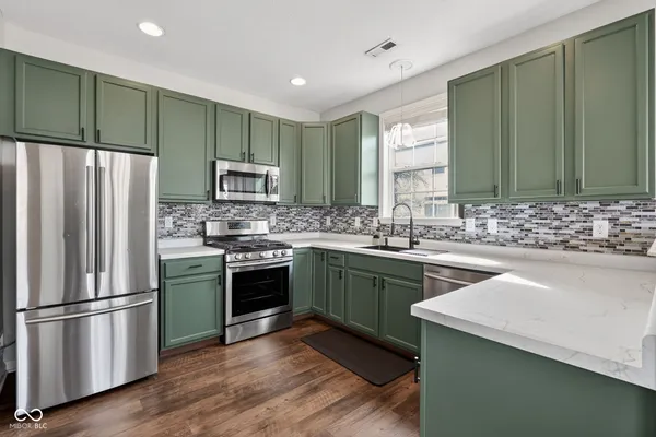 $2,600 | 4031 Much Marcle Drive, Zionsville, IN 46077