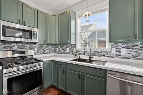 $2,600 | 4031 Much Marcle Drive, Zionsville, IN 46077