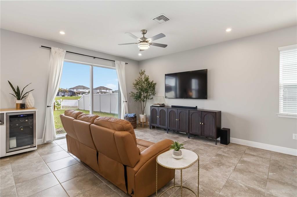 11806 Bluegrass Field Riverview, FL 33579 - Photo 4 of 34