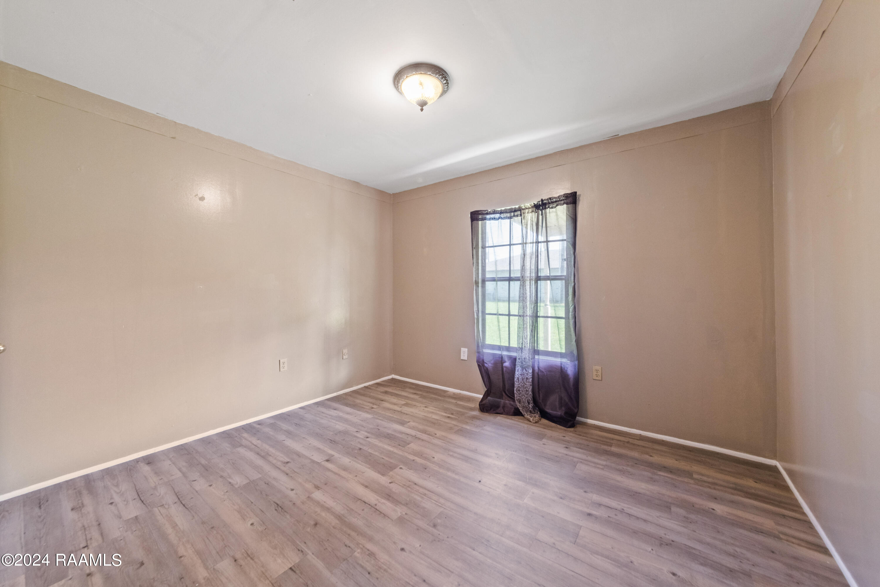 635 Verot School Road Lafayette, LA 70508 - Photo 16 of 28 635Verot-31