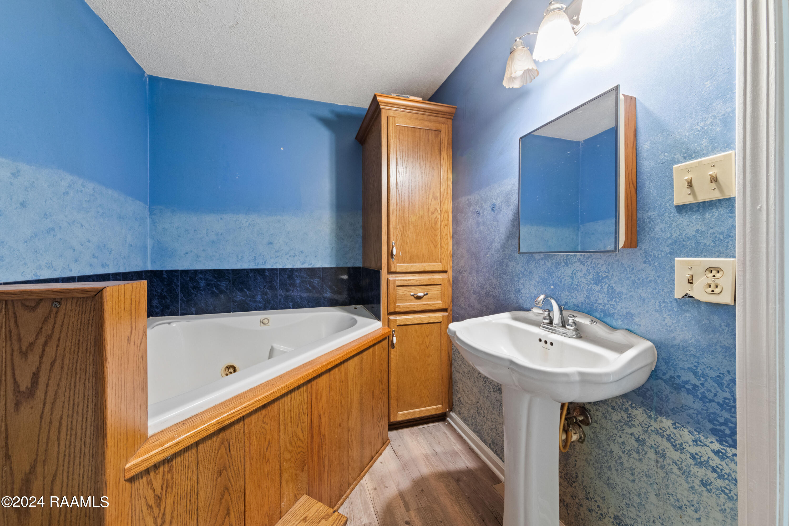 635 Verot School Road Lafayette, LA 70508 - Photo 19 of 28 635Verot-25