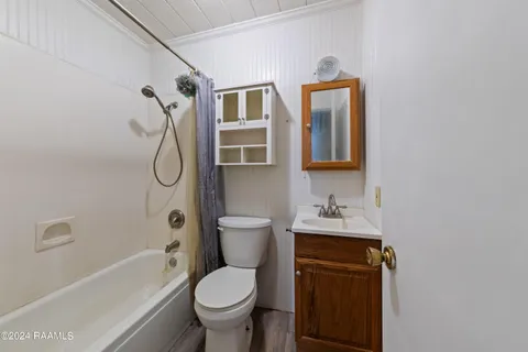 $219,000 | 635 Verot School Road, Lafayette, LA 70508