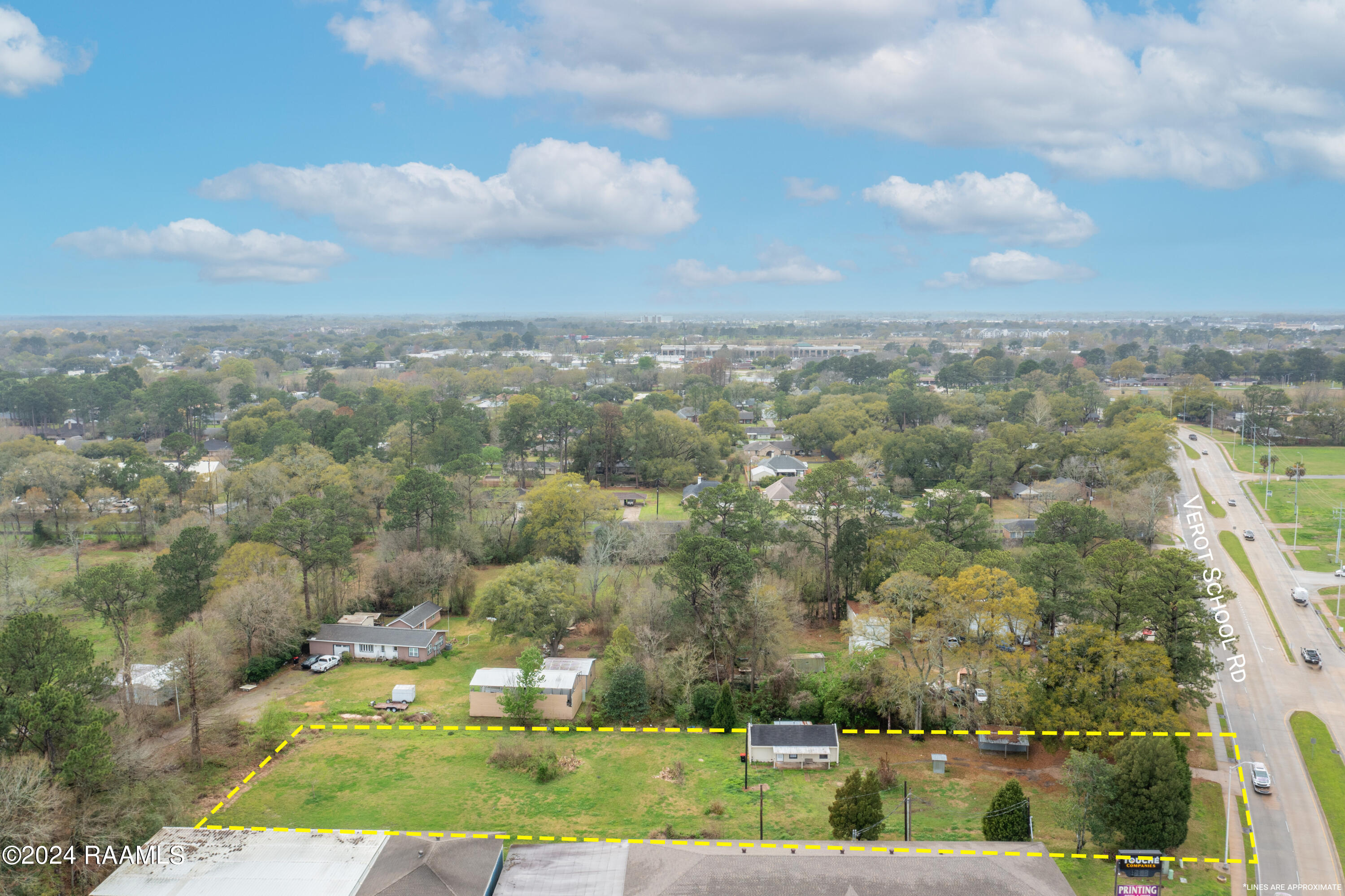 635 Verot School Road Lafayette, LA 70508 - Photo 4 of 28 635VerotSchool-5