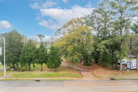 $219,000 | 635 Verot School Road, Lafayette, LA 70508