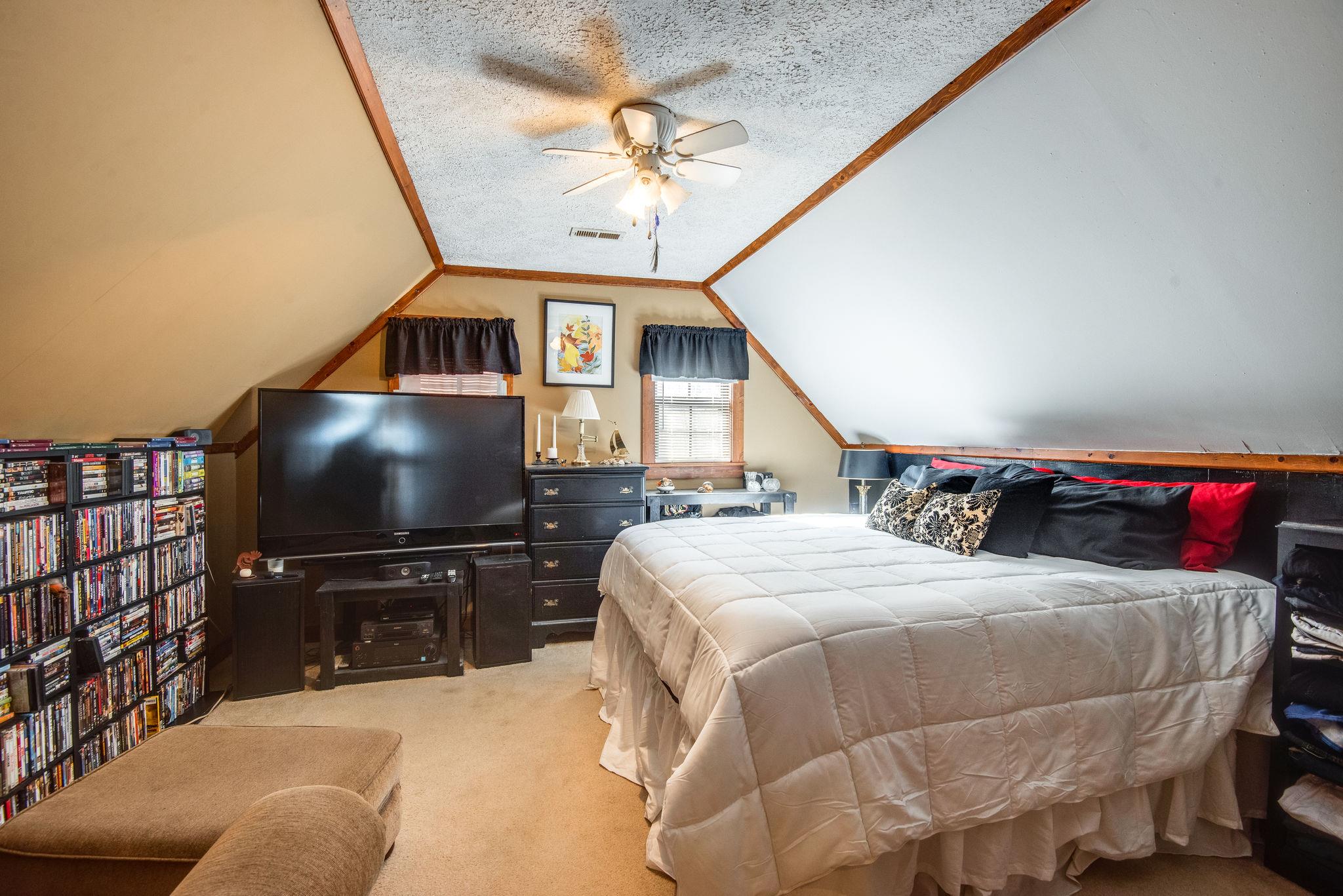 702 Mathis Road Charlotte, TN 37036 - Photo 13 of 22 Bedroom Upstairs