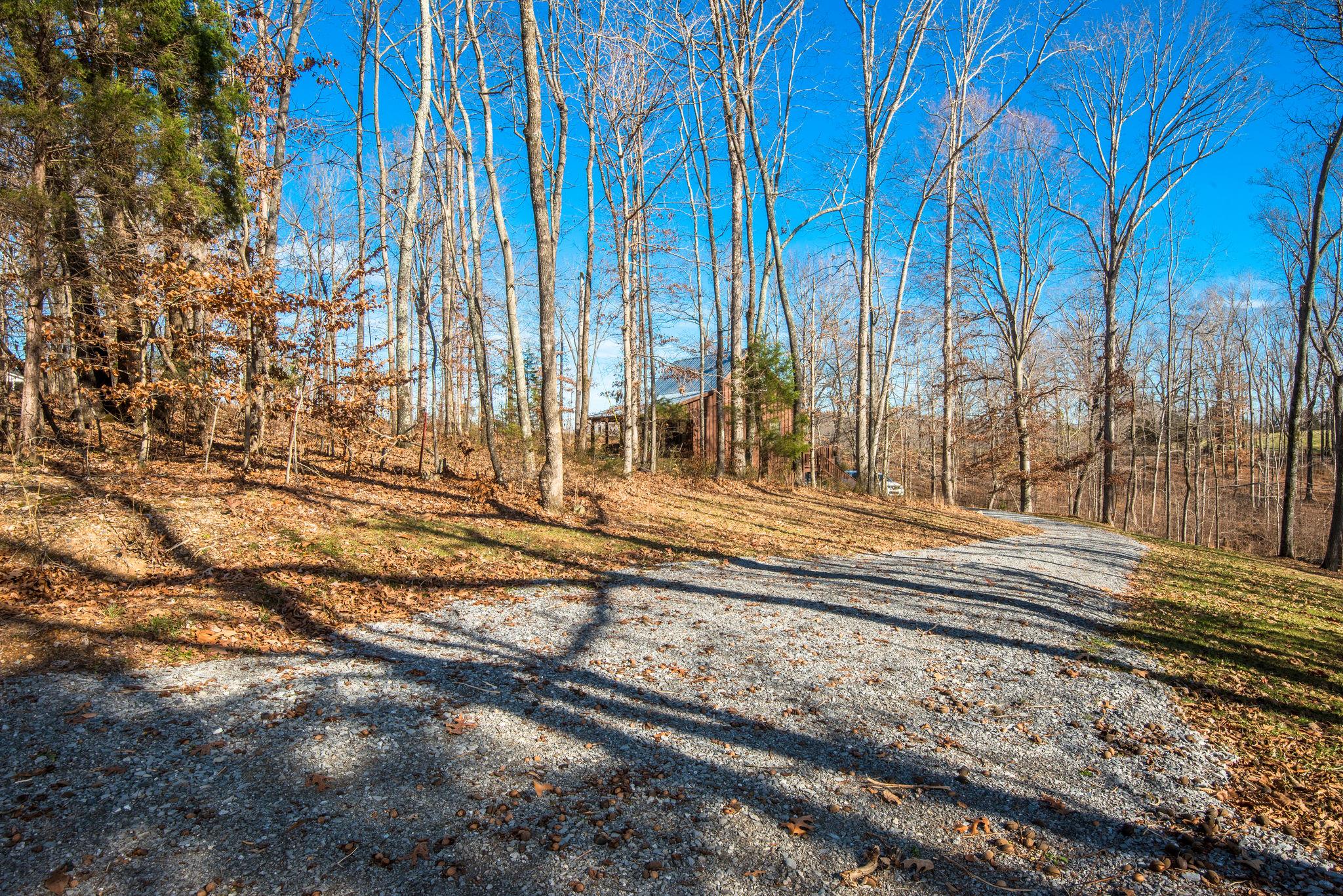 702 Mathis Road Charlotte, TN 37036 - Photo 17 of 22 Gallery Image 17