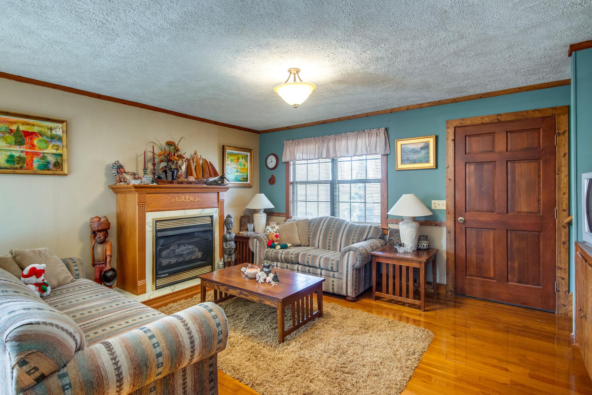 702 Mathis Road Charlotte, TN 37036 - Photo 6 of 22 Gallery Image 6