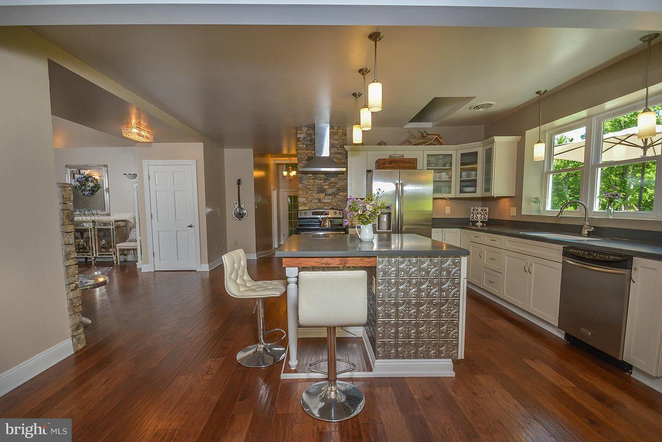 4792 Friendsville Road Friendsville, MD 21531 - Photo 3 of 30 Kitchen