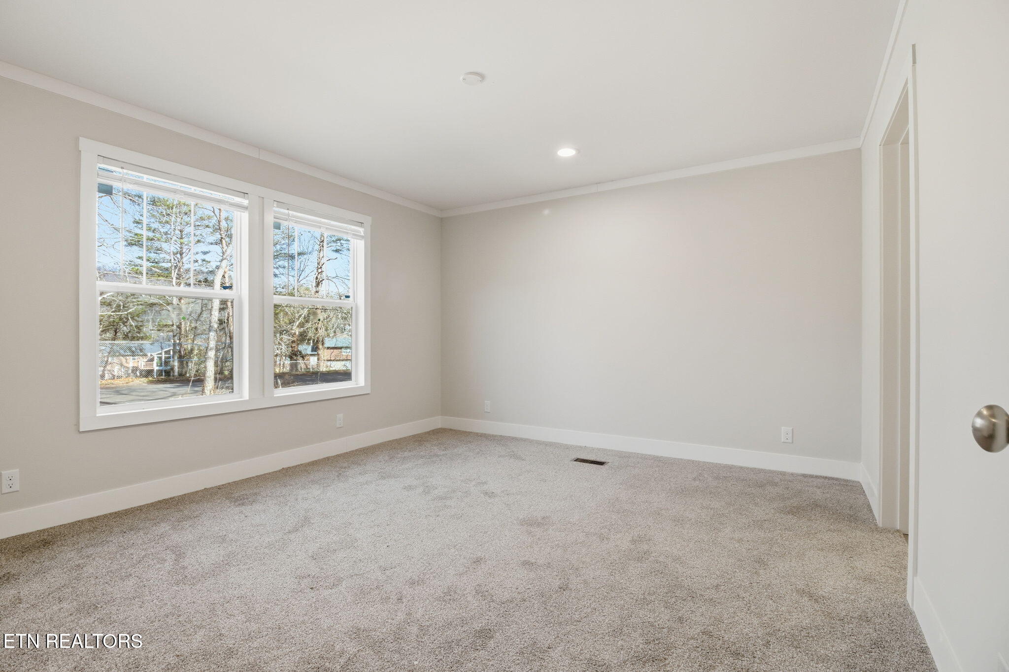 7314 Beechleaf Road Knoxville, TN 37924 - Photo 14 of 36 19-web-or-mls-DZ3A3841