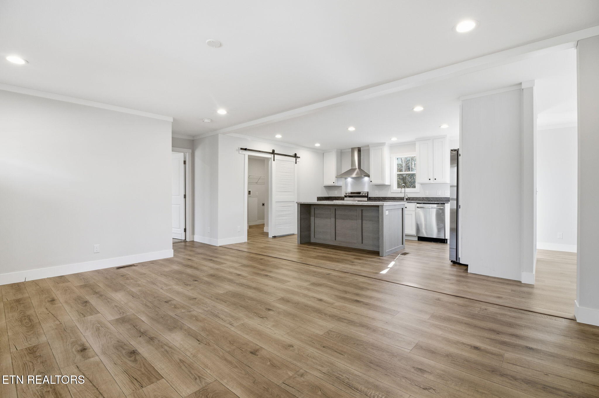 7314 Beechleaf Road Knoxville, TN 37924 - Photo 5 of 36 10-web-or-mls-DZ3A3793