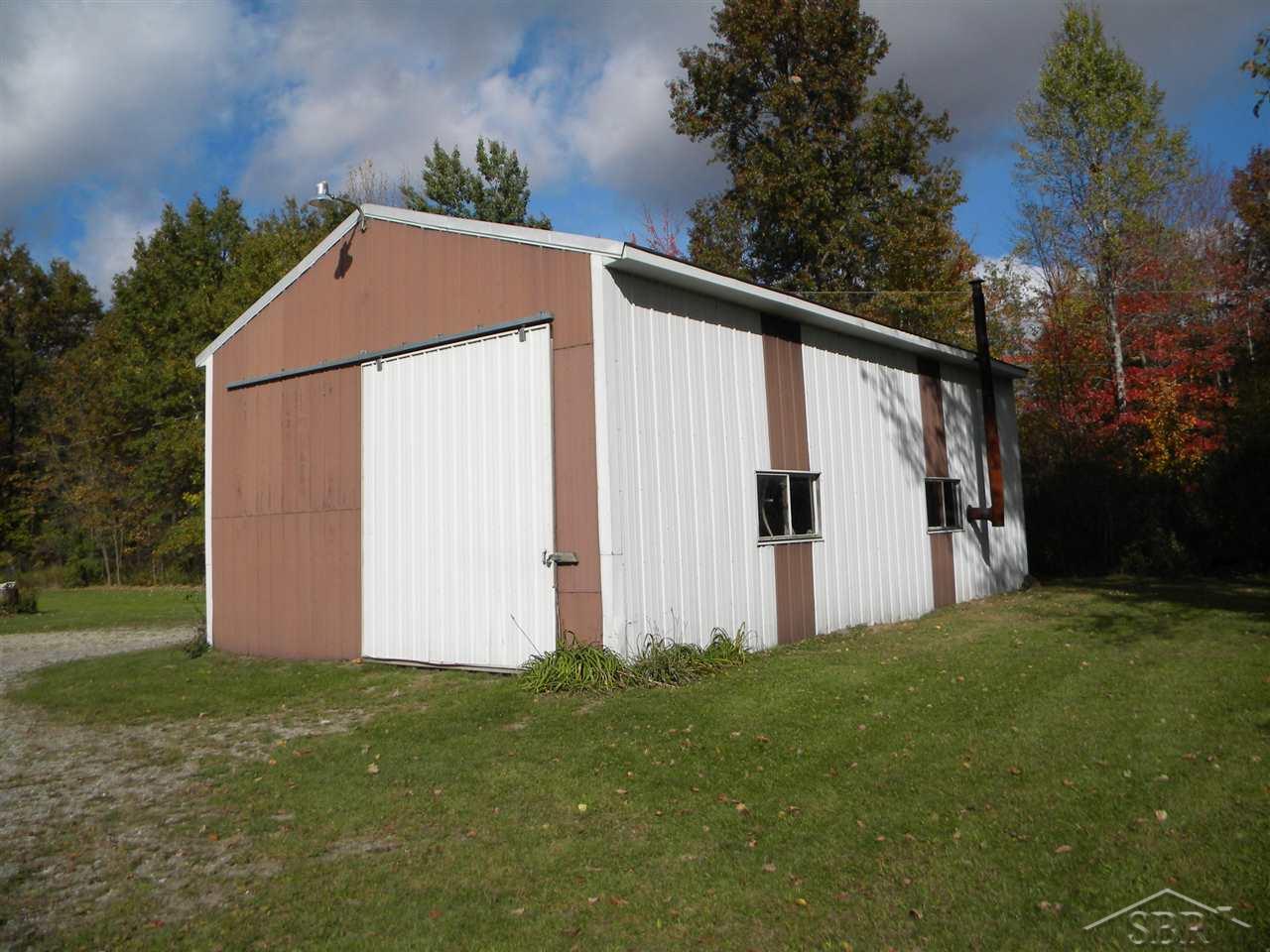 7480 South Steel Road St. Charles, MI 48655 - Photo 38 of 63 31306404-37.JPG