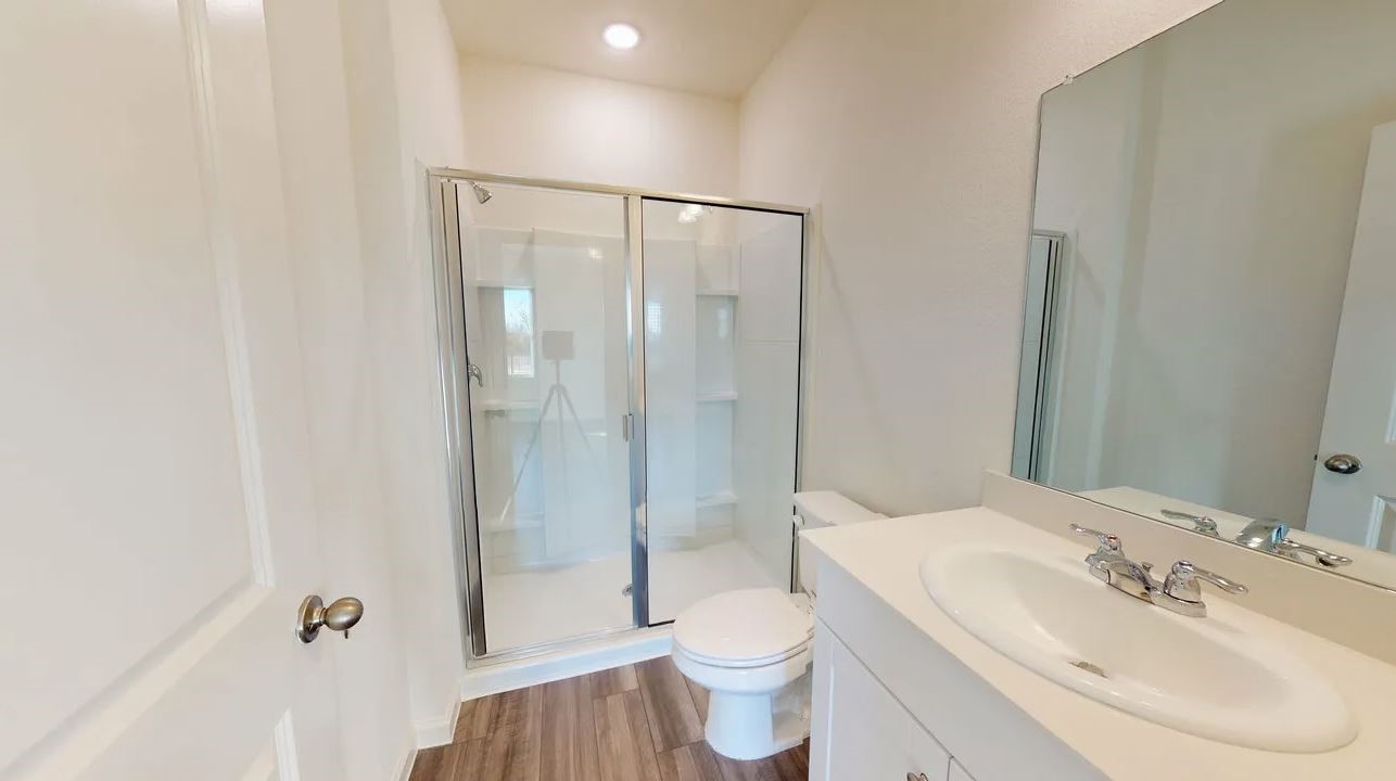16033 Cowslip Way Austin, TX 78725 - Photo 7 of 11 Primary Bath