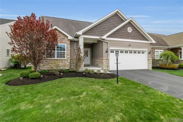 $519,900 | 72 Dockside Parkway, Amherst, NY 14051