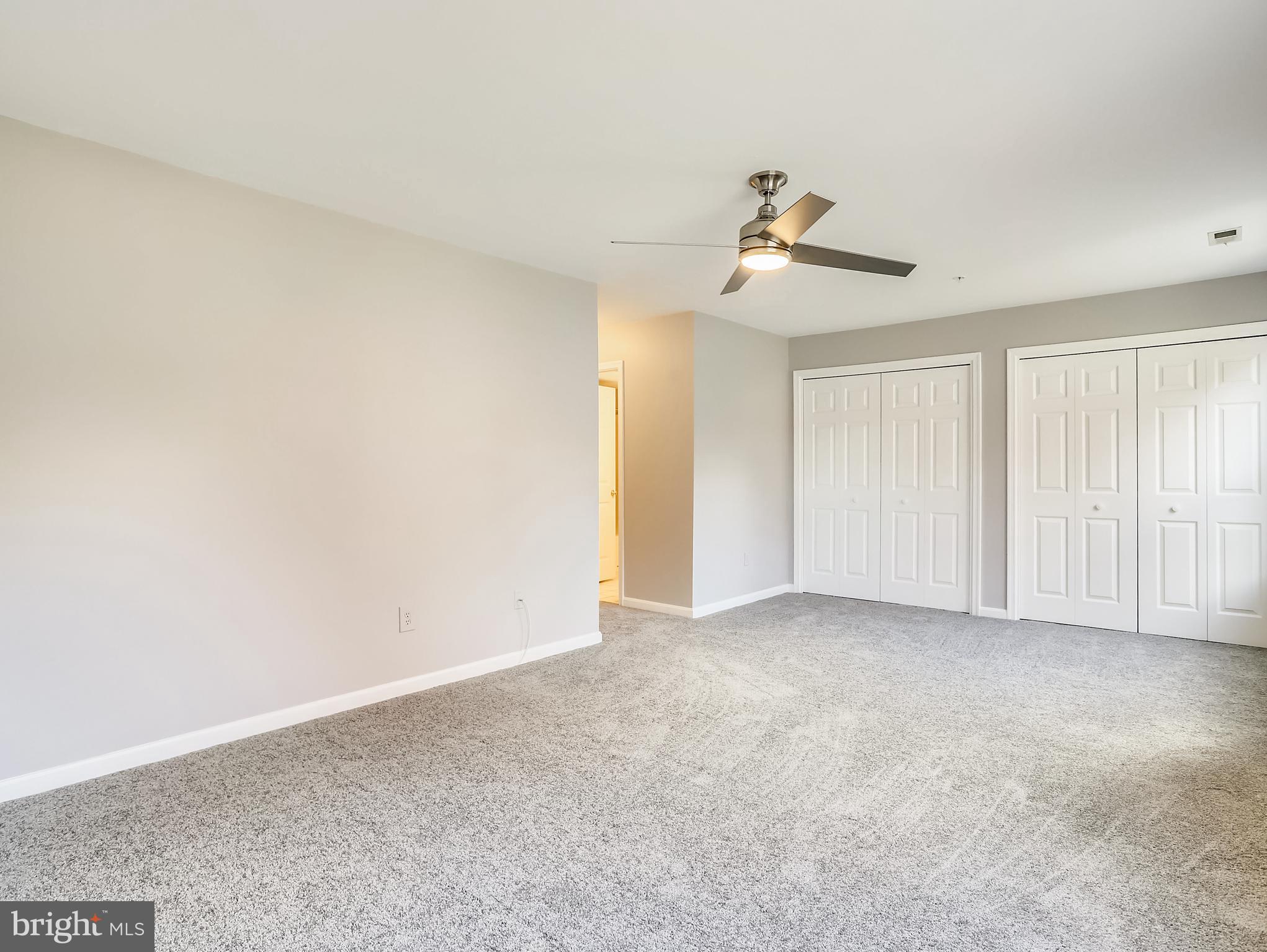 936 Bay Ridge Avenue, Unit 106 Annapolis, MD 21403 - Photo 21 of 28 Owner's bedroom