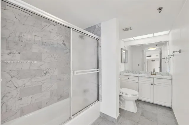 $788,000 | 9341 Collins Avenue, Unit 705, Surfside, FL 33154