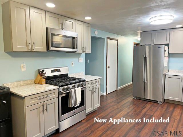 104 Queens Row Windber, PA 15963 - Photo 8 of 37