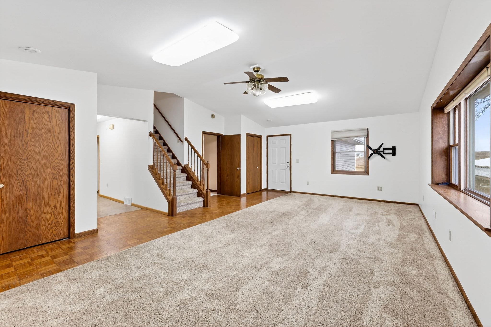 7313 Schaller Road Verona, WI 53593 - Photo 6 of 54