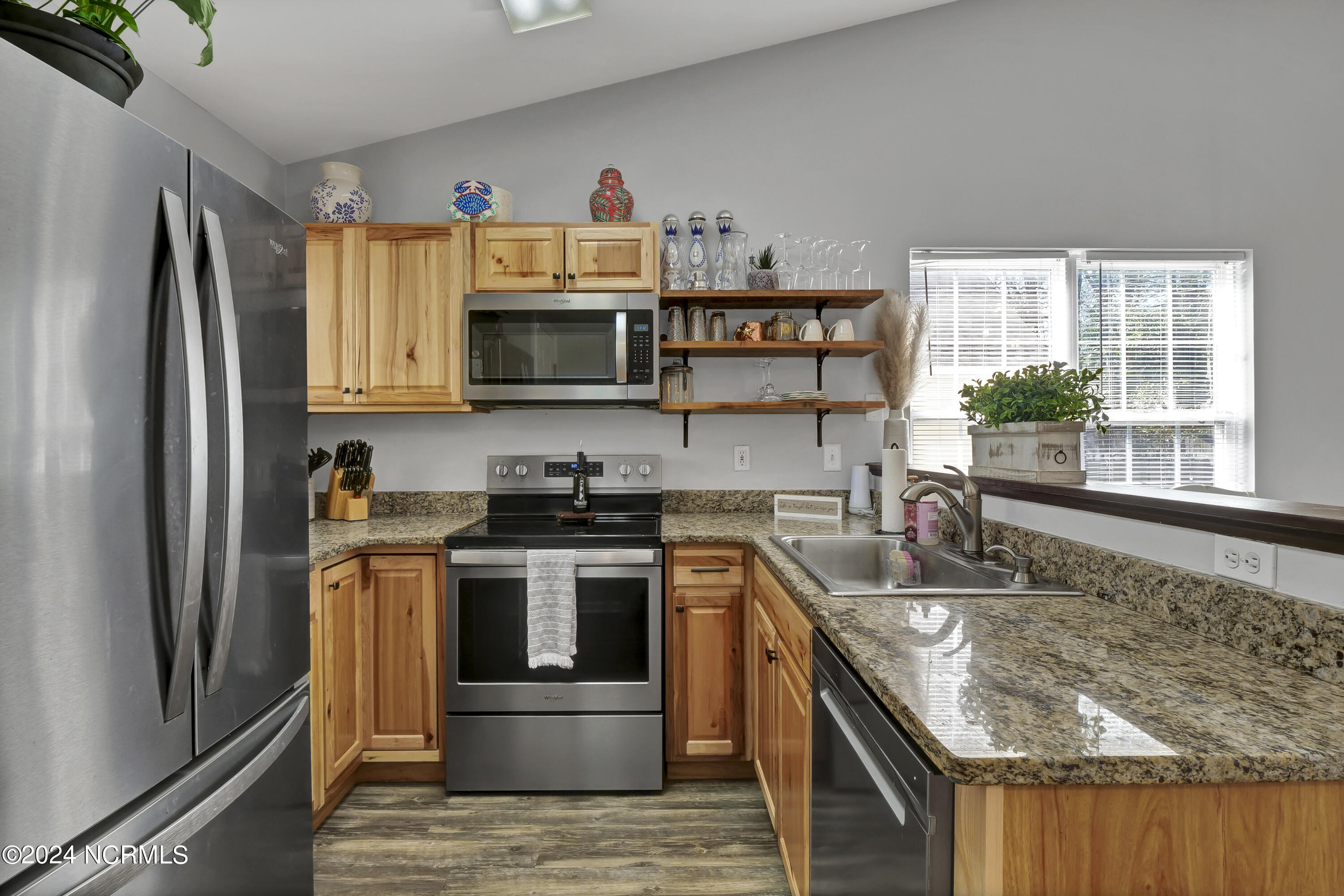 333 St Rosea Road Wilmington, NC 28405 - Photo 12 of 27 012_p5077645