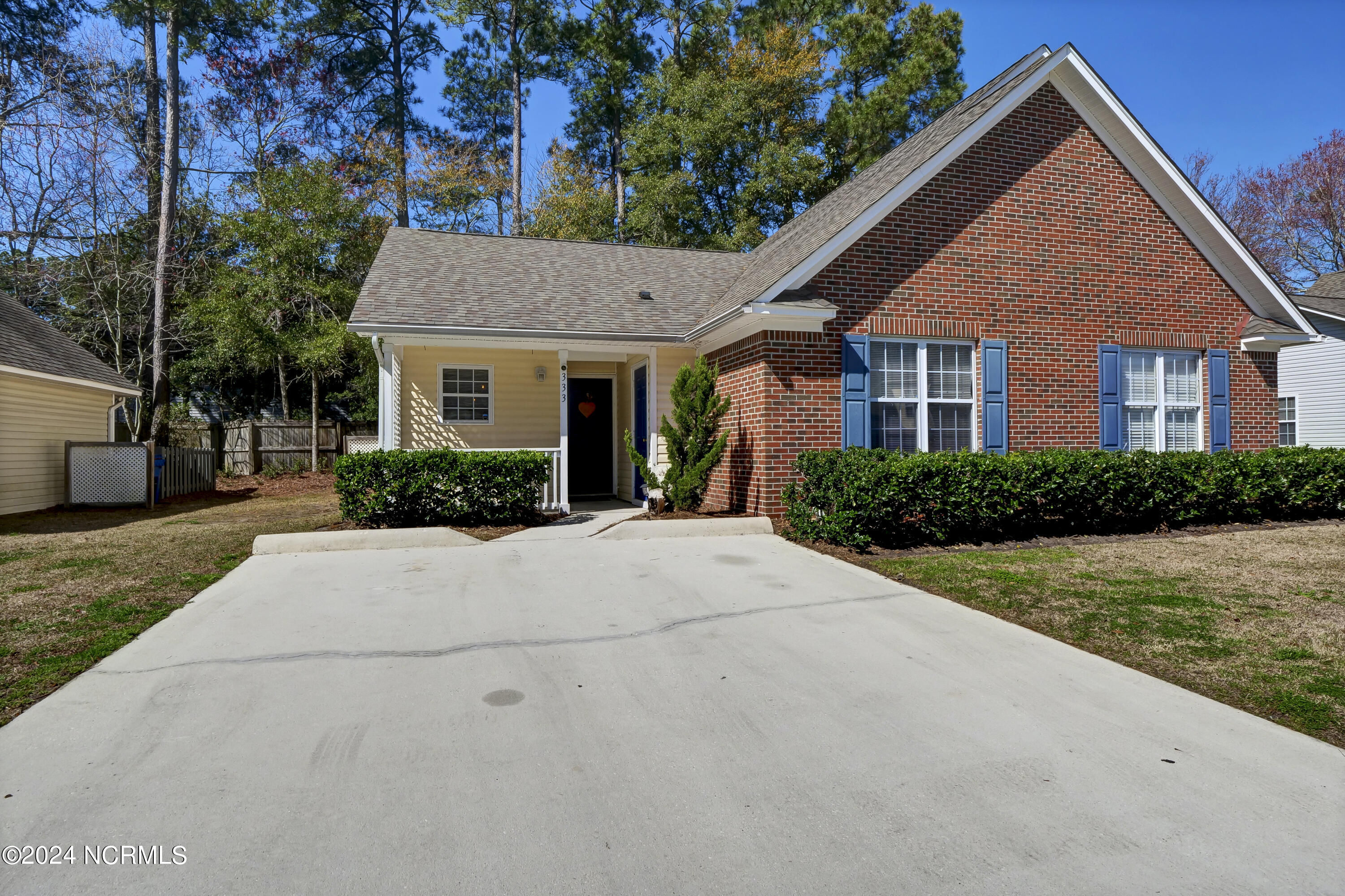 333 St Rosea Road Wilmington, NC 28405 - Photo 2 of 27 Front Photo