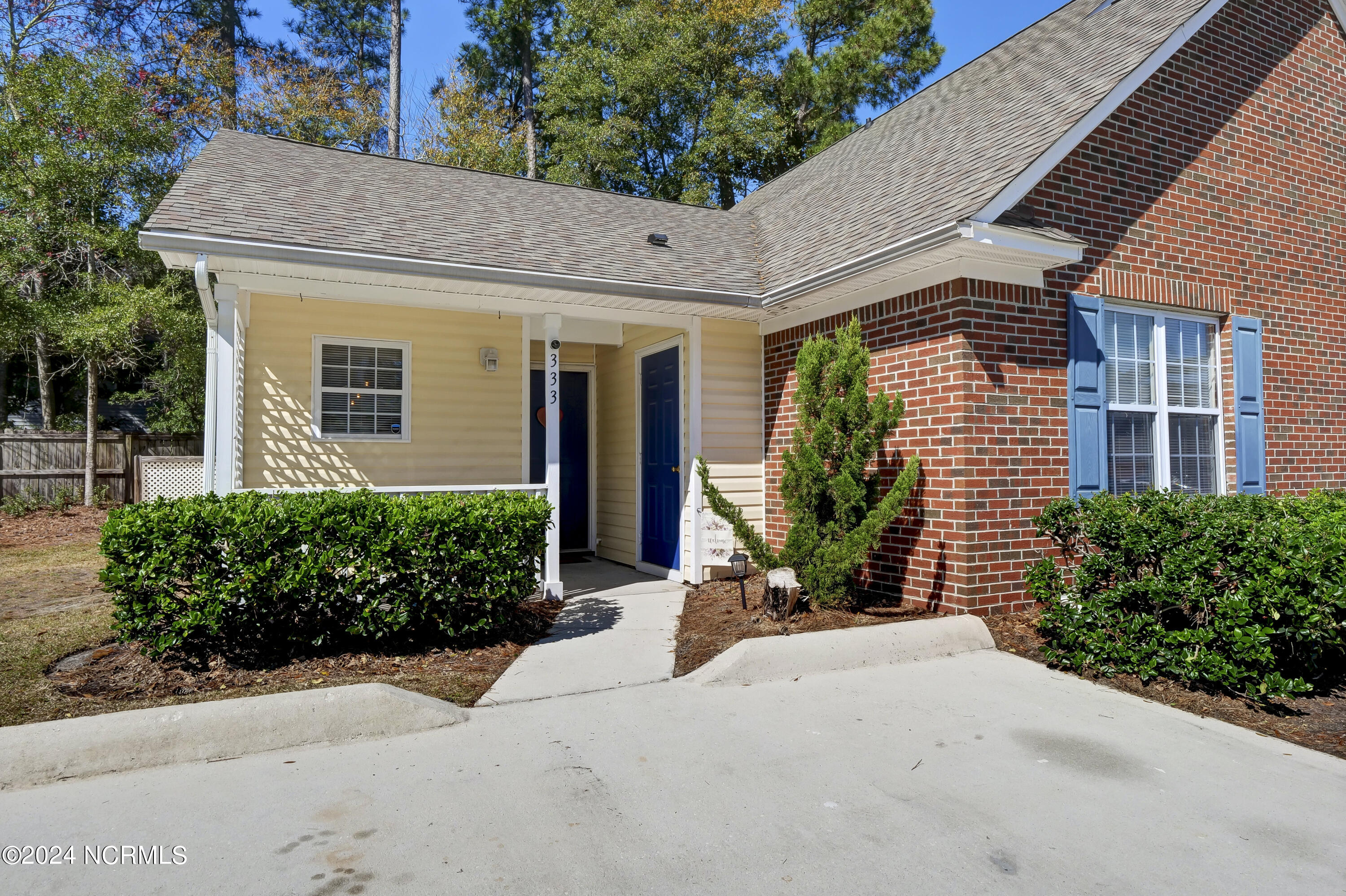 333 St Rosea Road Wilmington, NC 28405 - Photo 3 of 27 003_p5077545