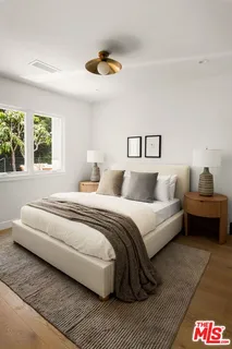 $3,095,000 | 11319 Rose Avenue, Los Angeles, CA 90066