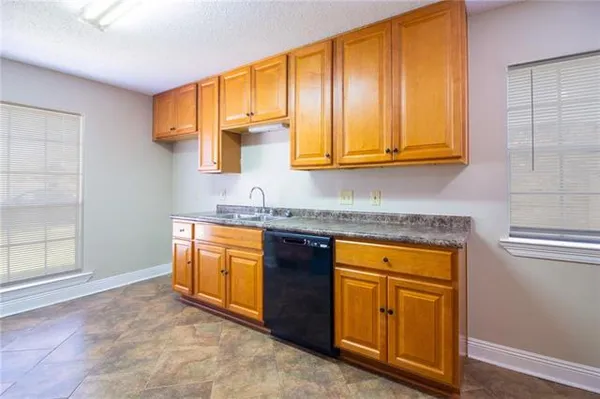 $219,900 | 726 Iberville Street, Laplace, LA 70068